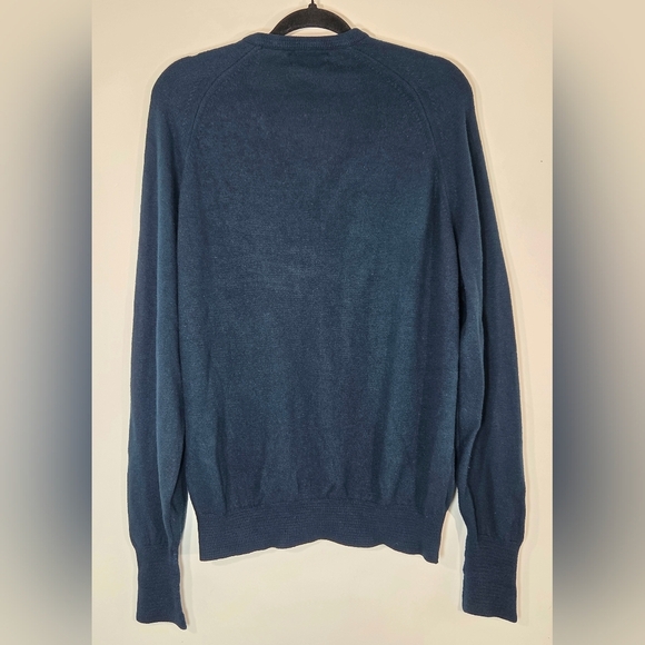 VINTAGE DIOR V NECK NAVY SWEATER. - Picture 3 of 6
